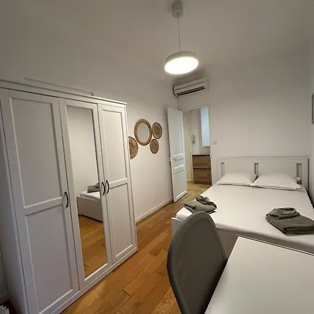 Lejlighed 3 Bedroom Center Nice